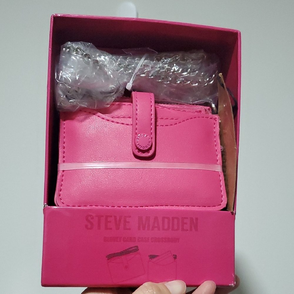 Steve Madden Vibrant Pink Card Holder